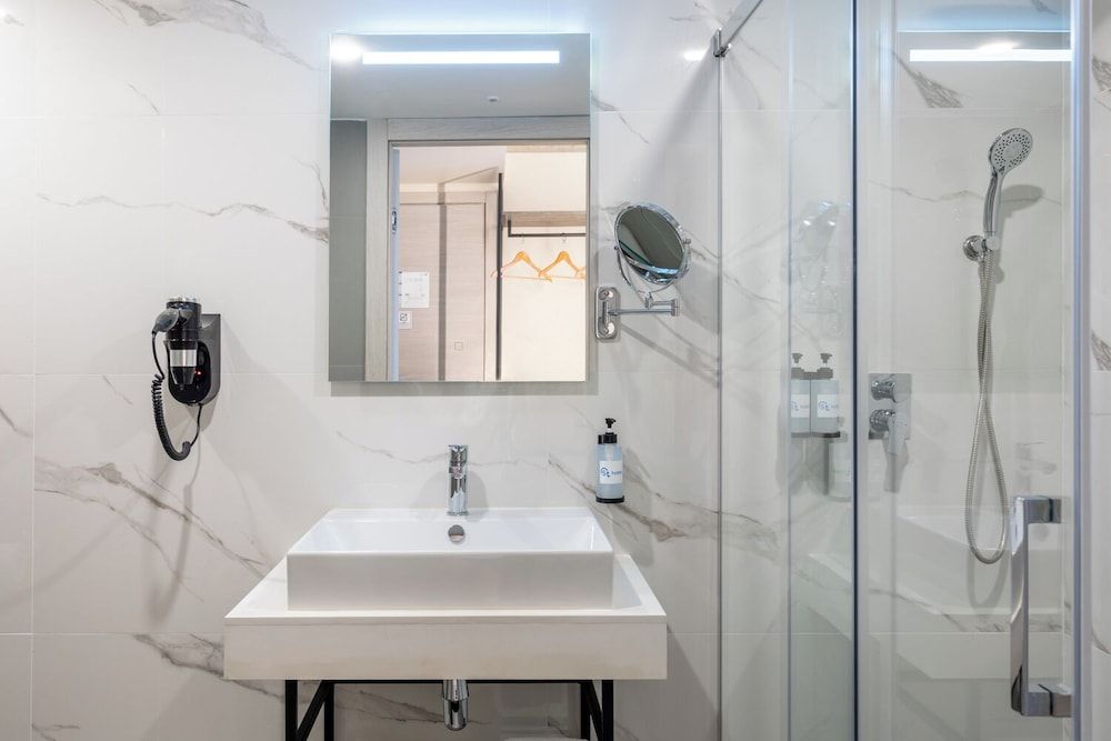 Alavits Hotel by ST Hotels Standard Double or Twin Room 5