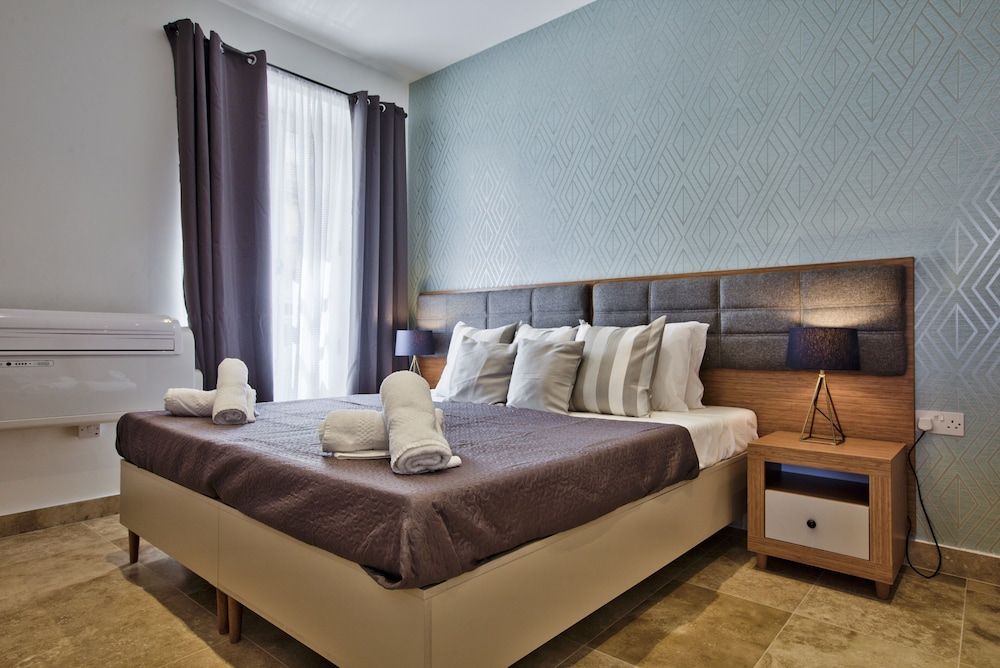 Ursula Suites- Self Catering Apartments- Valletta- by Tritoni Hotels Deluxe Apartment 4