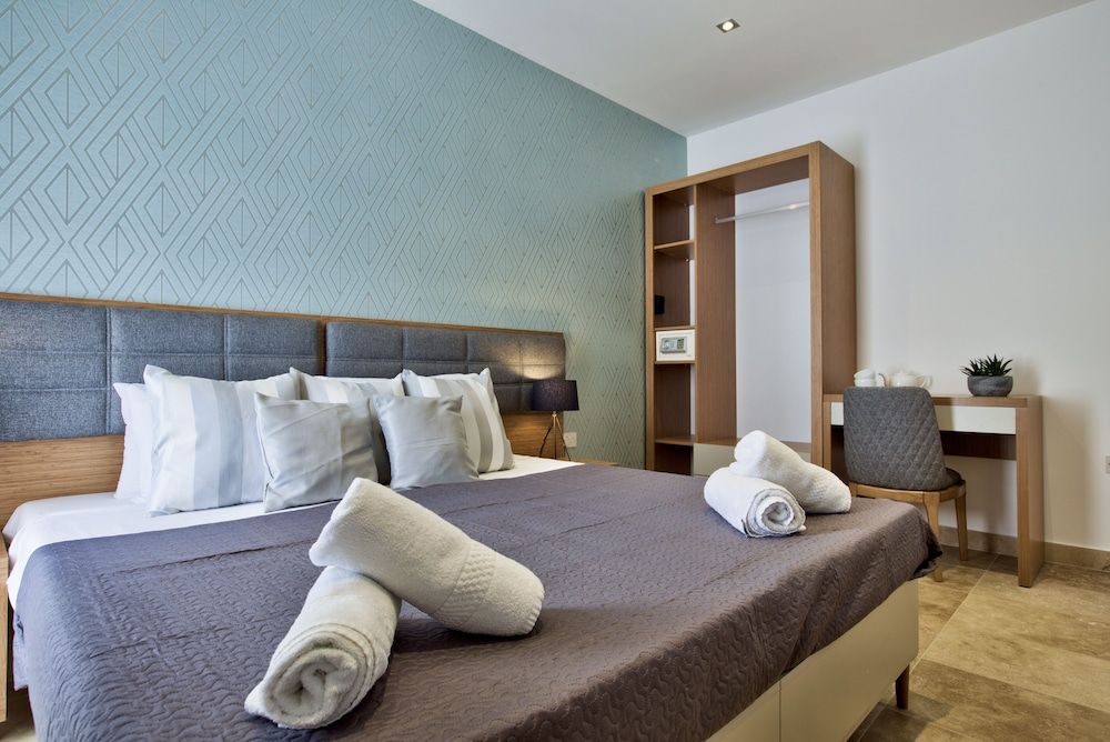 Ursula Suites- Self Catering Apartments- Valletta- by Tritoni Hotels Deluxe Apartment 4