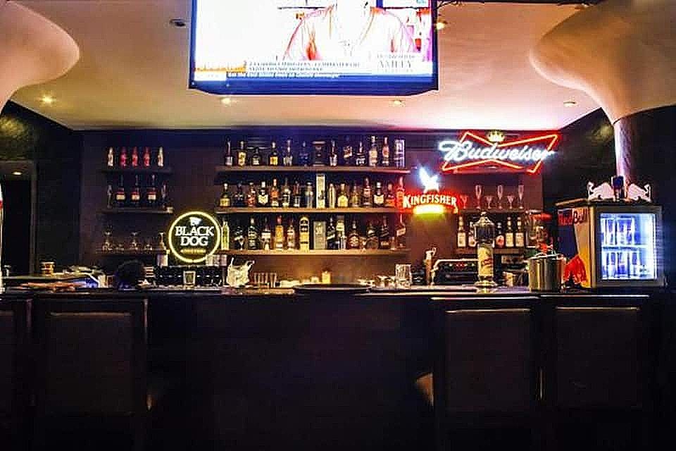 Bar