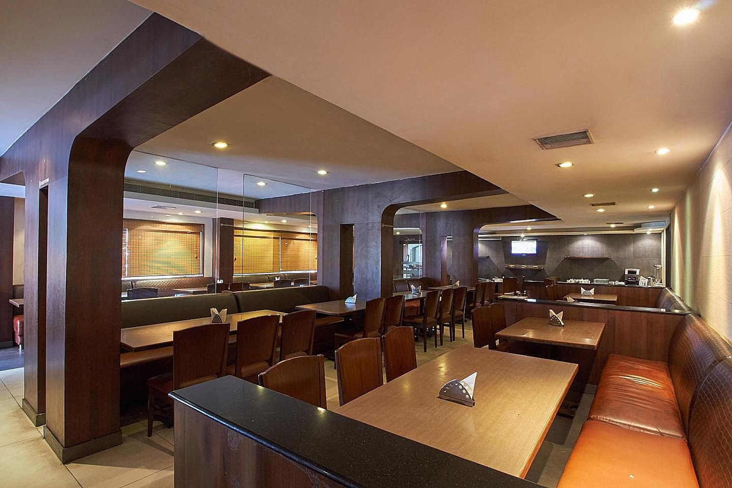 Food & Dining