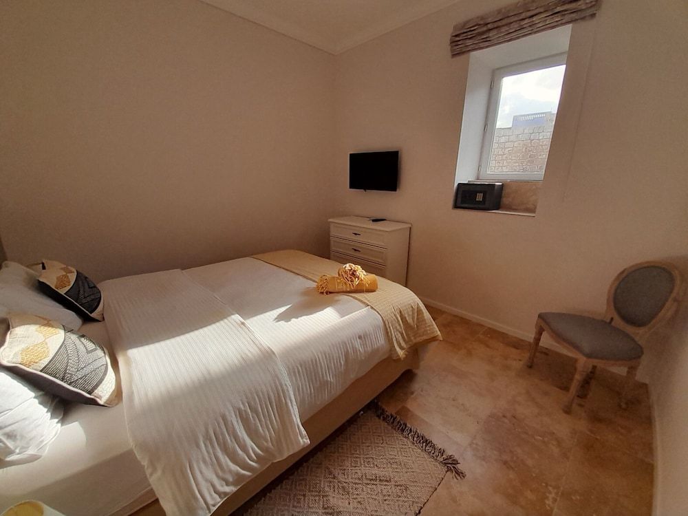 Palazzo Pisani Malta Boutique & Spa Standard Double Room, 1 Queen Bed 3