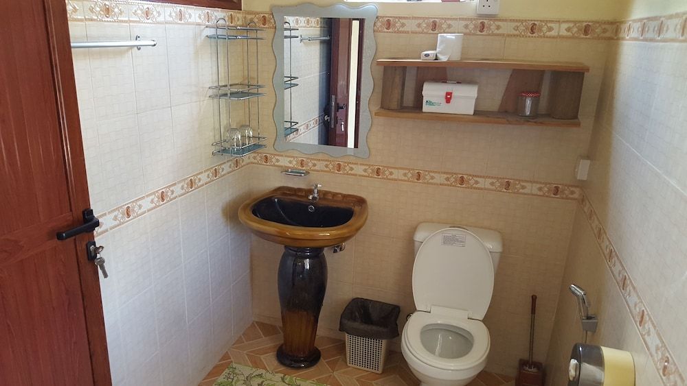 Riverside Holiday Home Apartment, 1 Bedroom, River View 11