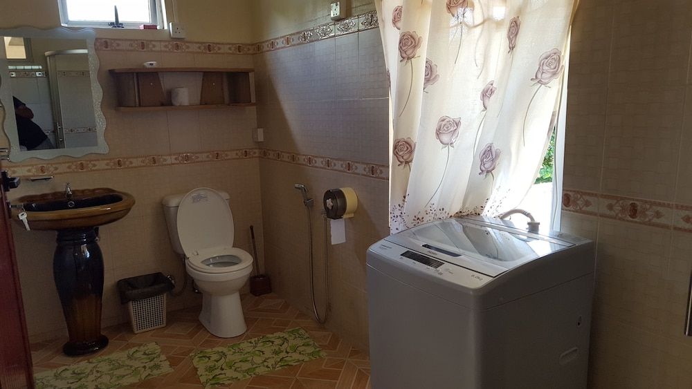 Riverside Holiday Home Apartment, 1 Bedroom, River View 10