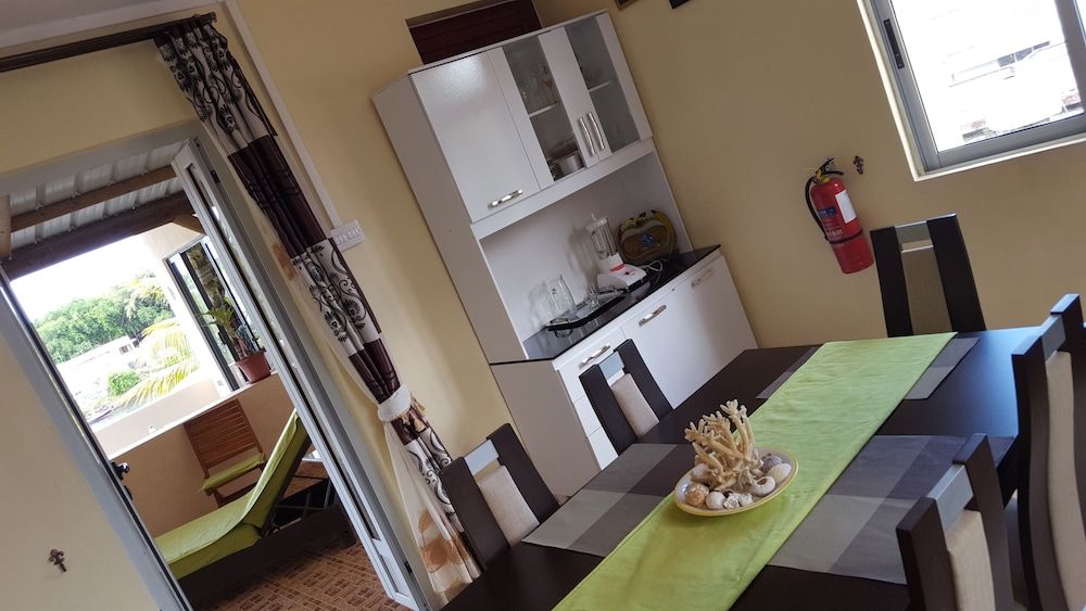 Riverside Holiday Home Apartment, 1 Bedroom, River View 12