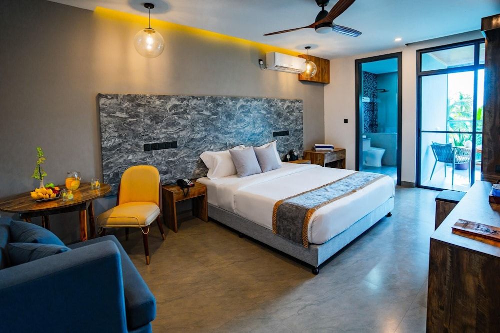 Maa Thundi Deluxe Room 6