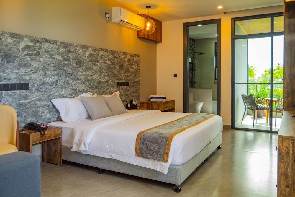 Maa Thundi Deluxe Room 5