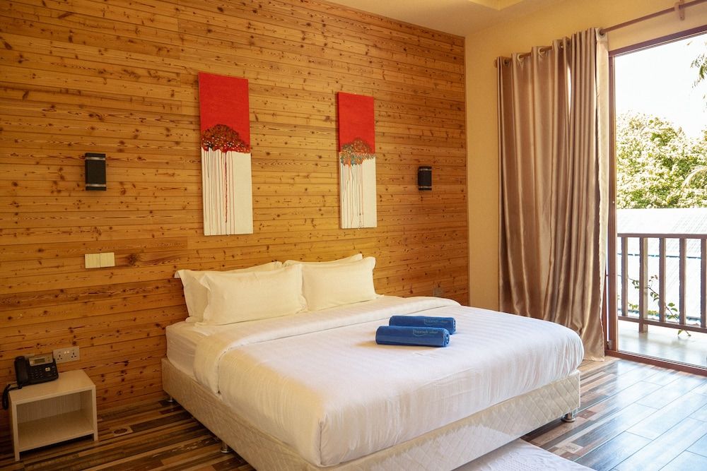 Thundi village and spa Standard Double Room 2