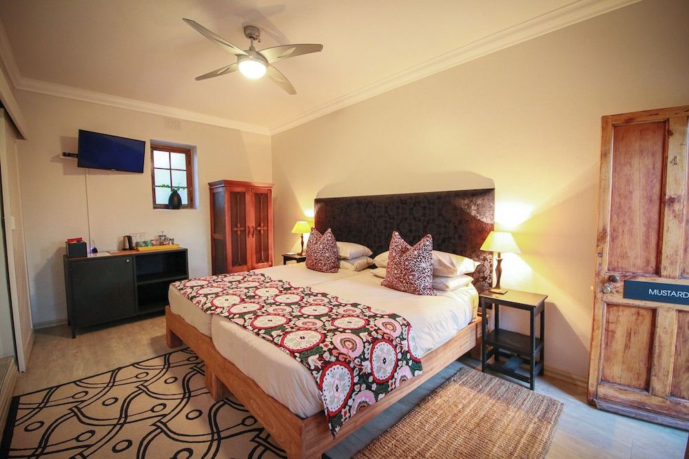 Droombos Basic Double Room 2