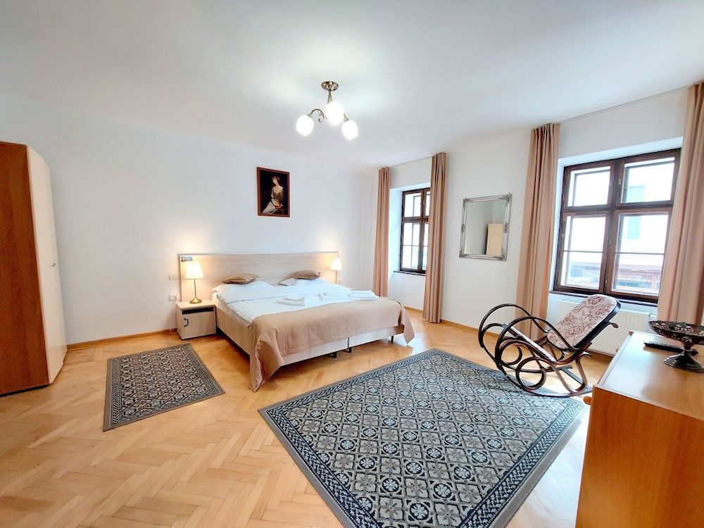 Casa Roth Apartments Deluxe Apartment, Mountain View