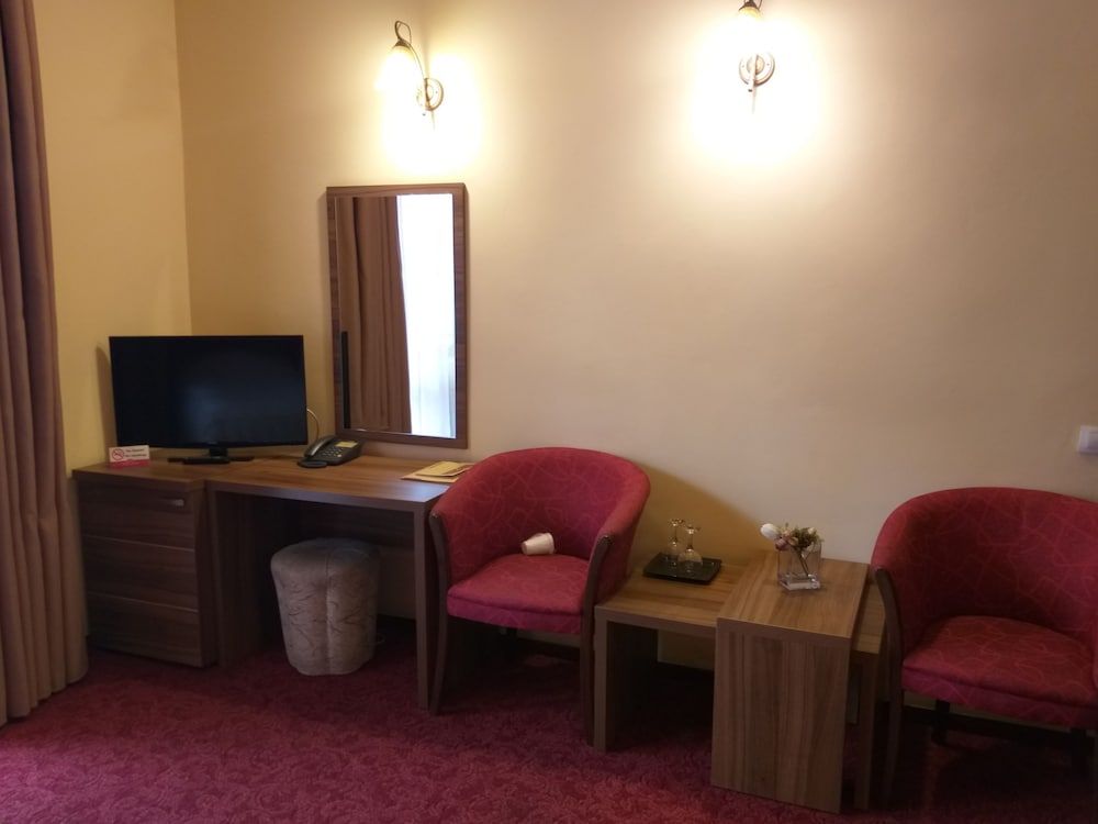 Hotel Gema Economy Twin Room, 2 Twin Beds, Non Smoking 4