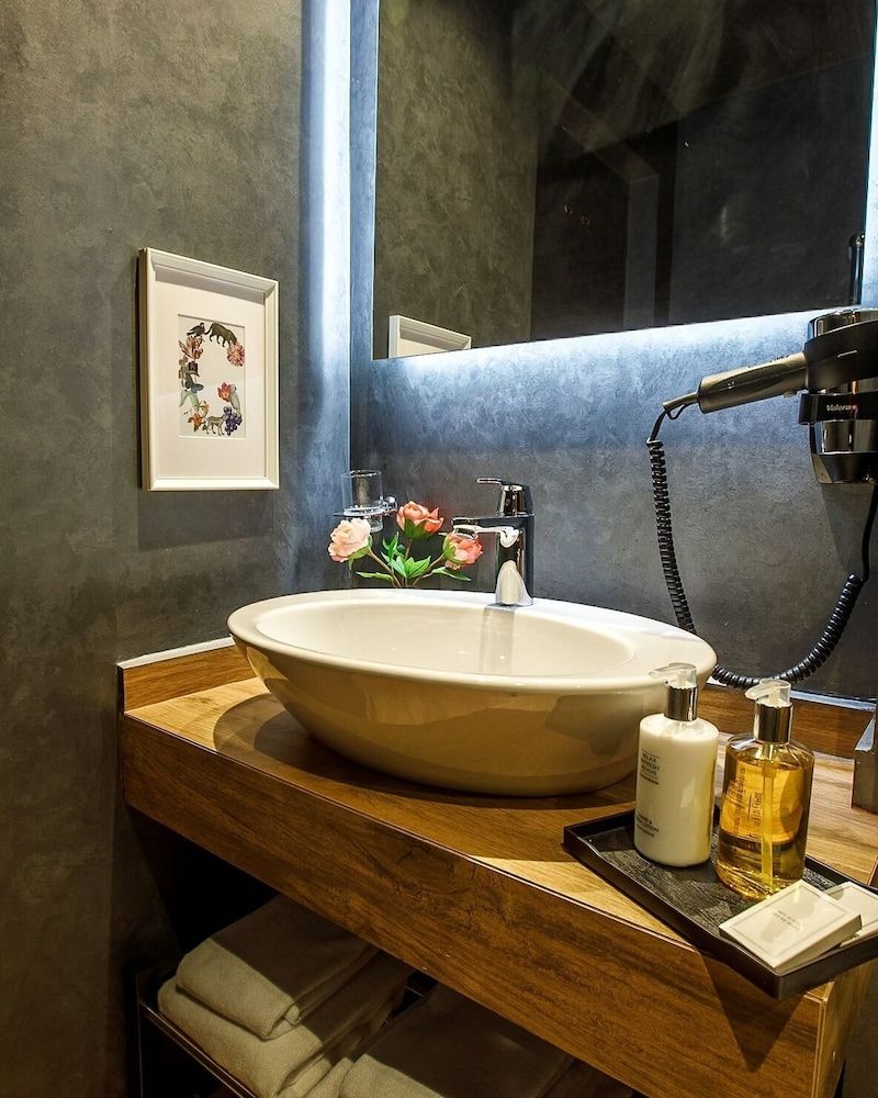 Casa Hrisicos Deluxe Room 25