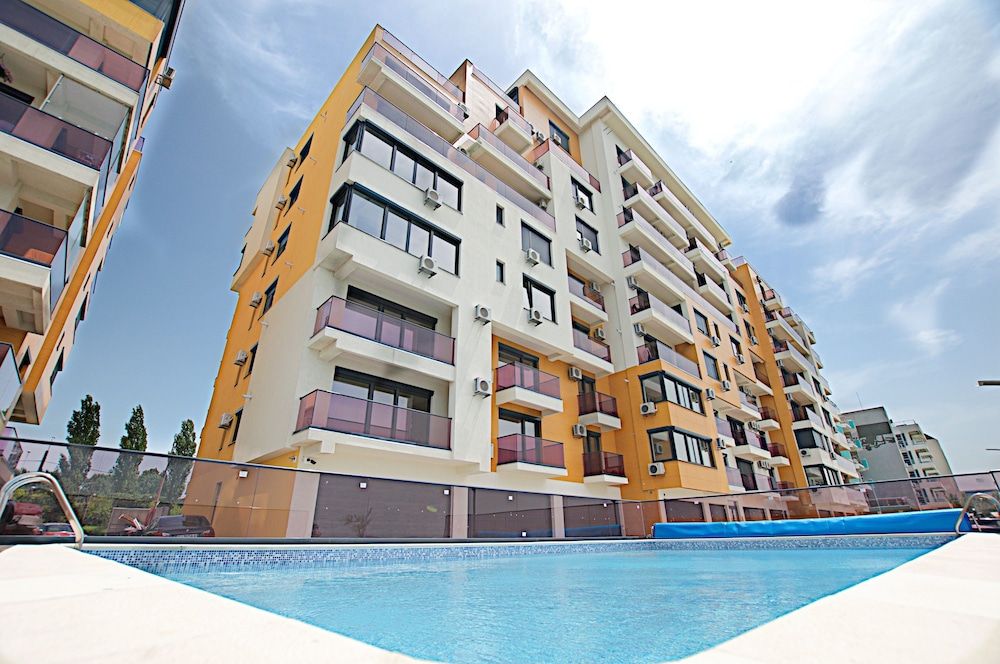 Apart holiday Sophia Mamaia