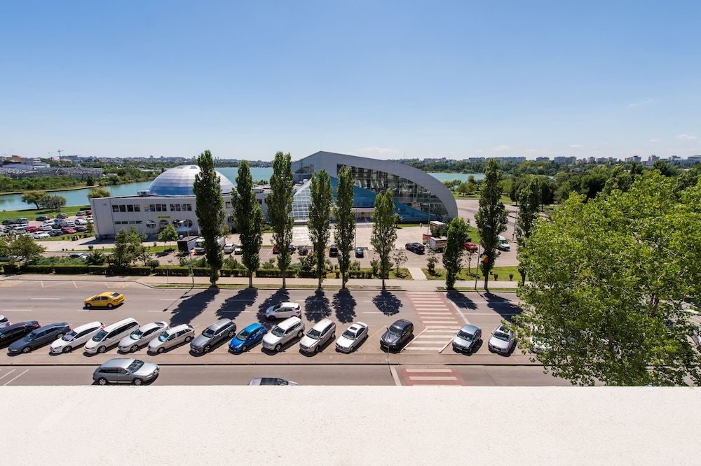 Hotel Malibu Mamaia Standard Twin Room, Balcony, City View 3