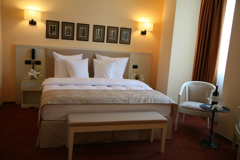 Business Double Room