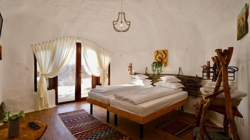 Pensiunea Dealul Verde Design Double Room 4