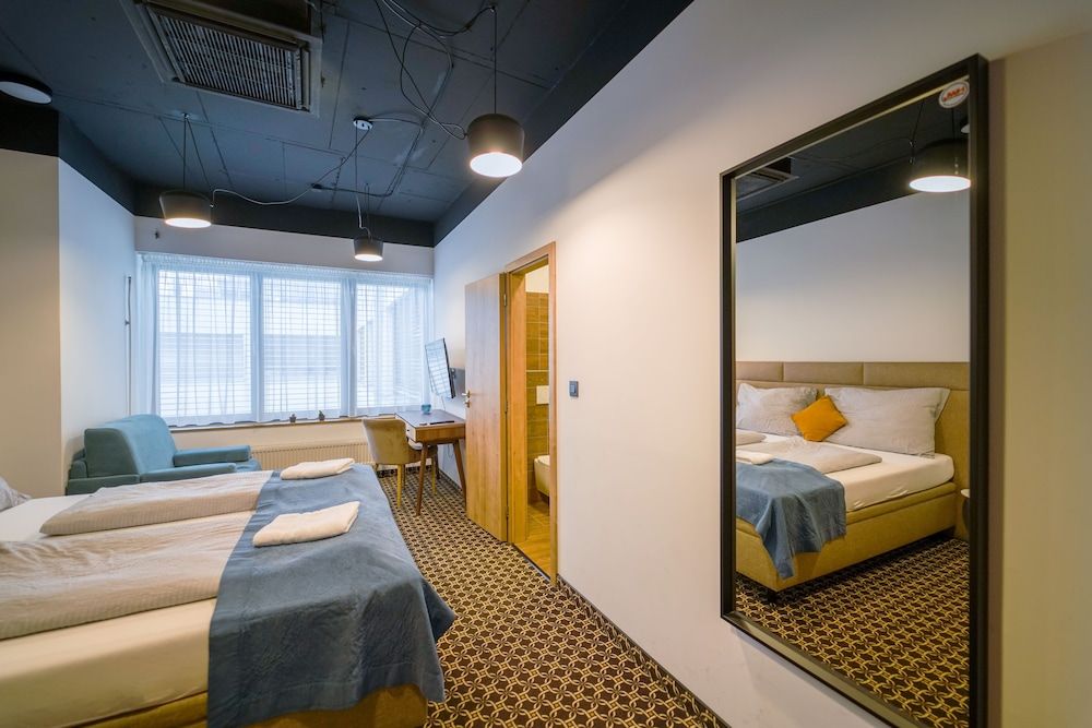 Business Triple Room