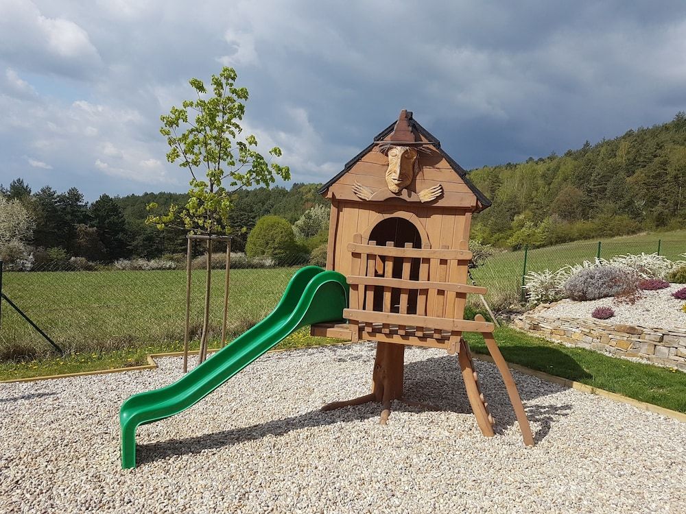 Children's Play Area