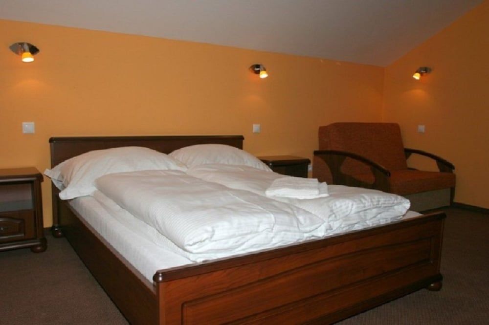 Double Room + Extra bed
