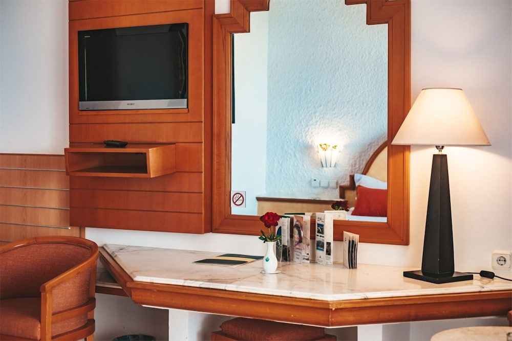 Hotel Kanta Resort & Spa Quadruple Room 7