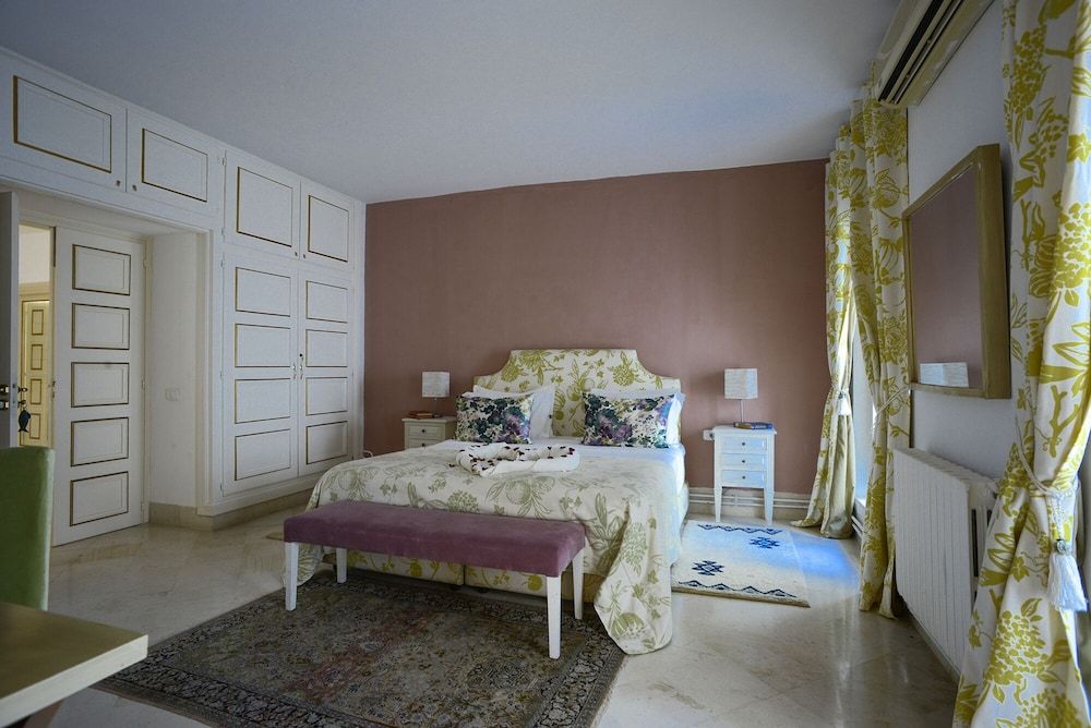 La Demeure Suite Pastel