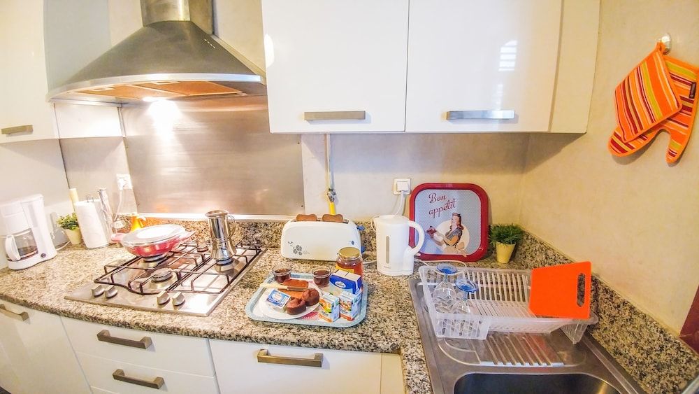 undefined Secure & Trendy 10