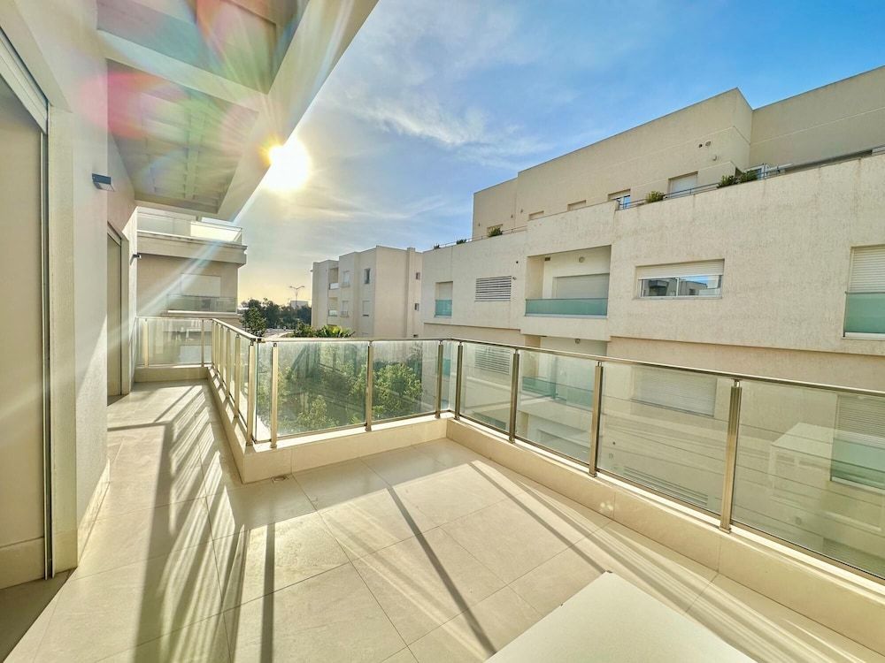 Le Superbe apt Neuf Central Jardins de Carthage Apartment 26