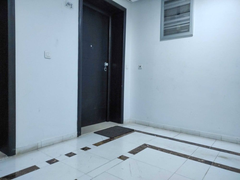 undefined Sunset Square Near the Lake 4