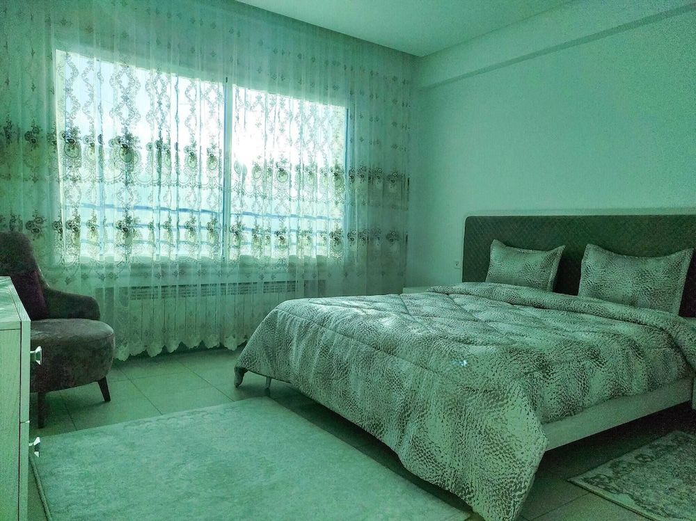 undefined Sunset Square Near the Lake 8