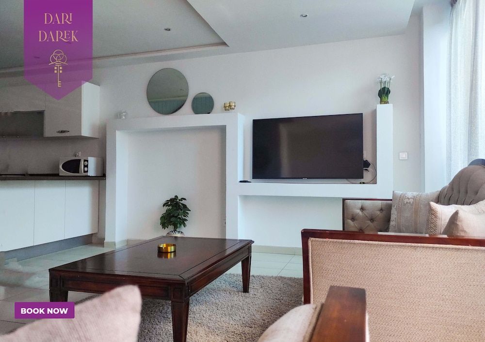 undefined The Moroccan Loft With Jacuzzi 9