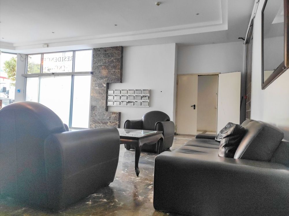 undefined The Cherry Loft With Jacuzz 2