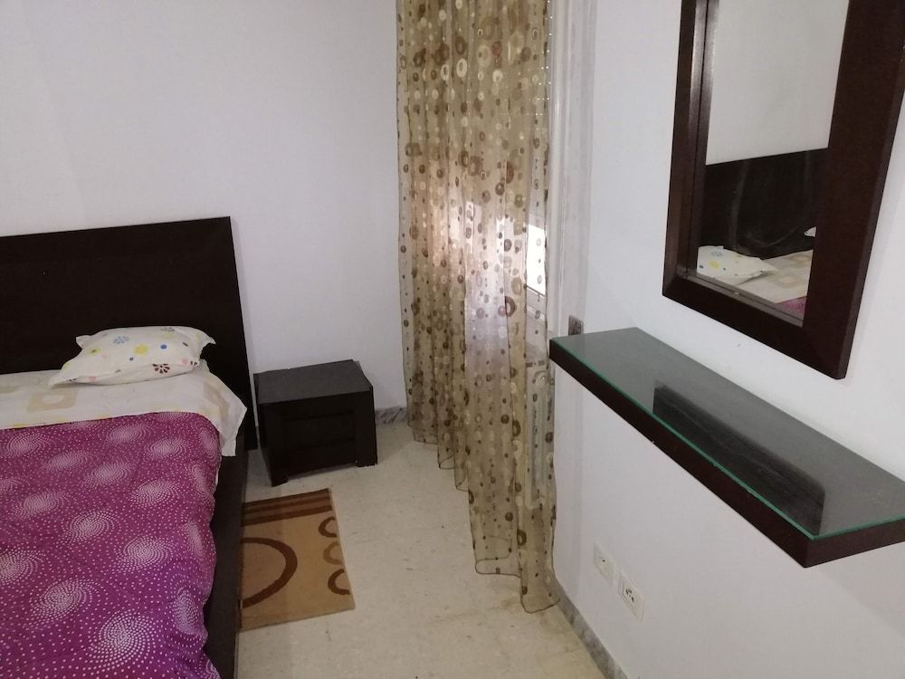 Furnished Short Stay Apartment In Tunis Apartment, 1 Bedroom, Smoking, Balcony 10