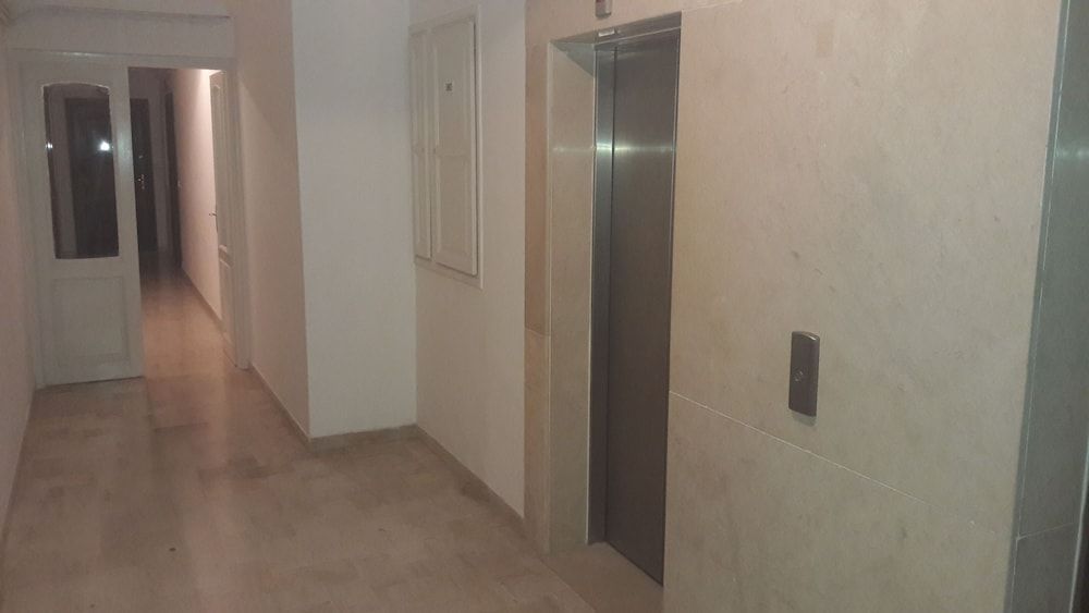 undefined Spacious Modern app Richly Furnished 7