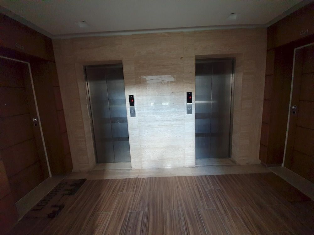 undefined Prestige Luxurious 120m2 Next to UN Offices Lac2 10