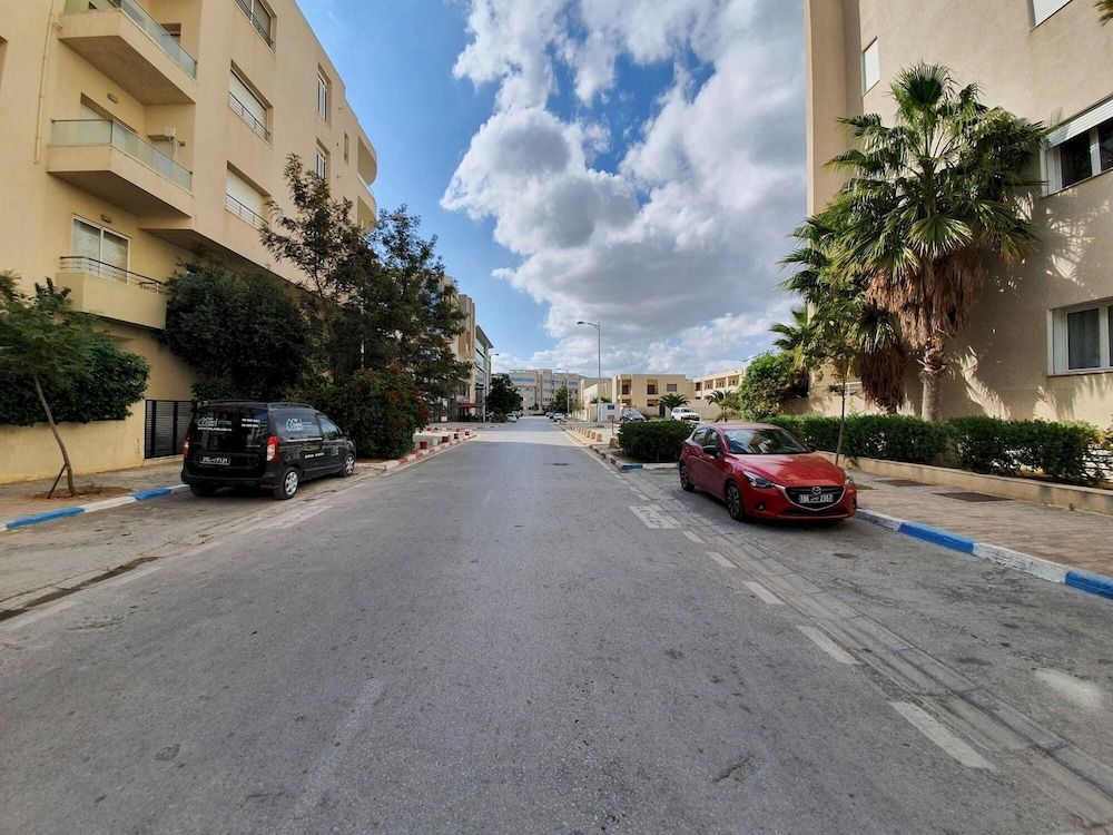 undefined Prestige Luxurious 120m2 Next to UN Offices Lac2 4