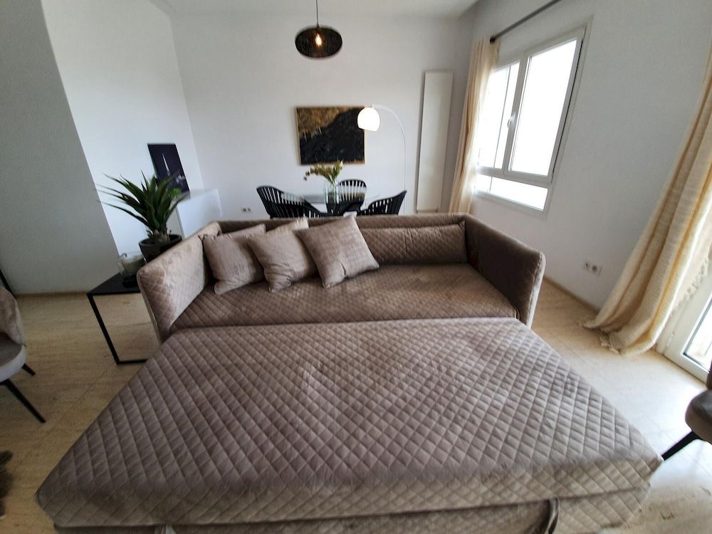 Prestige Luxurious 120m2 Next to UN Offices Lac2 Apartment, Accessible 6