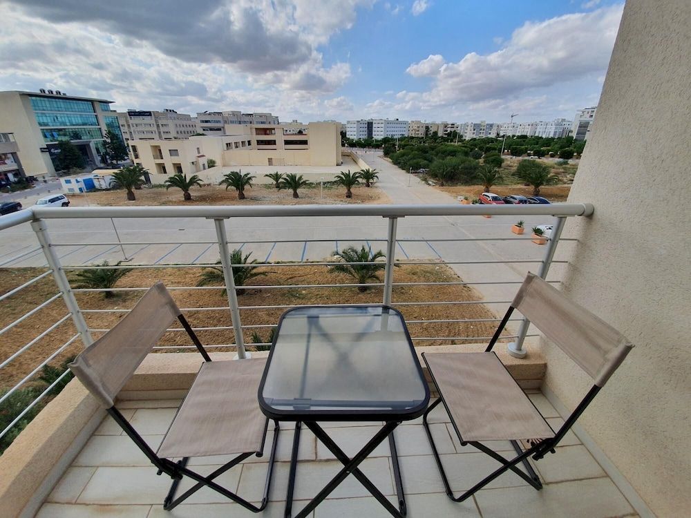 Prestige Luxurious 120m2 Next to UN Offices Lac2 Apartment, Accessible 10