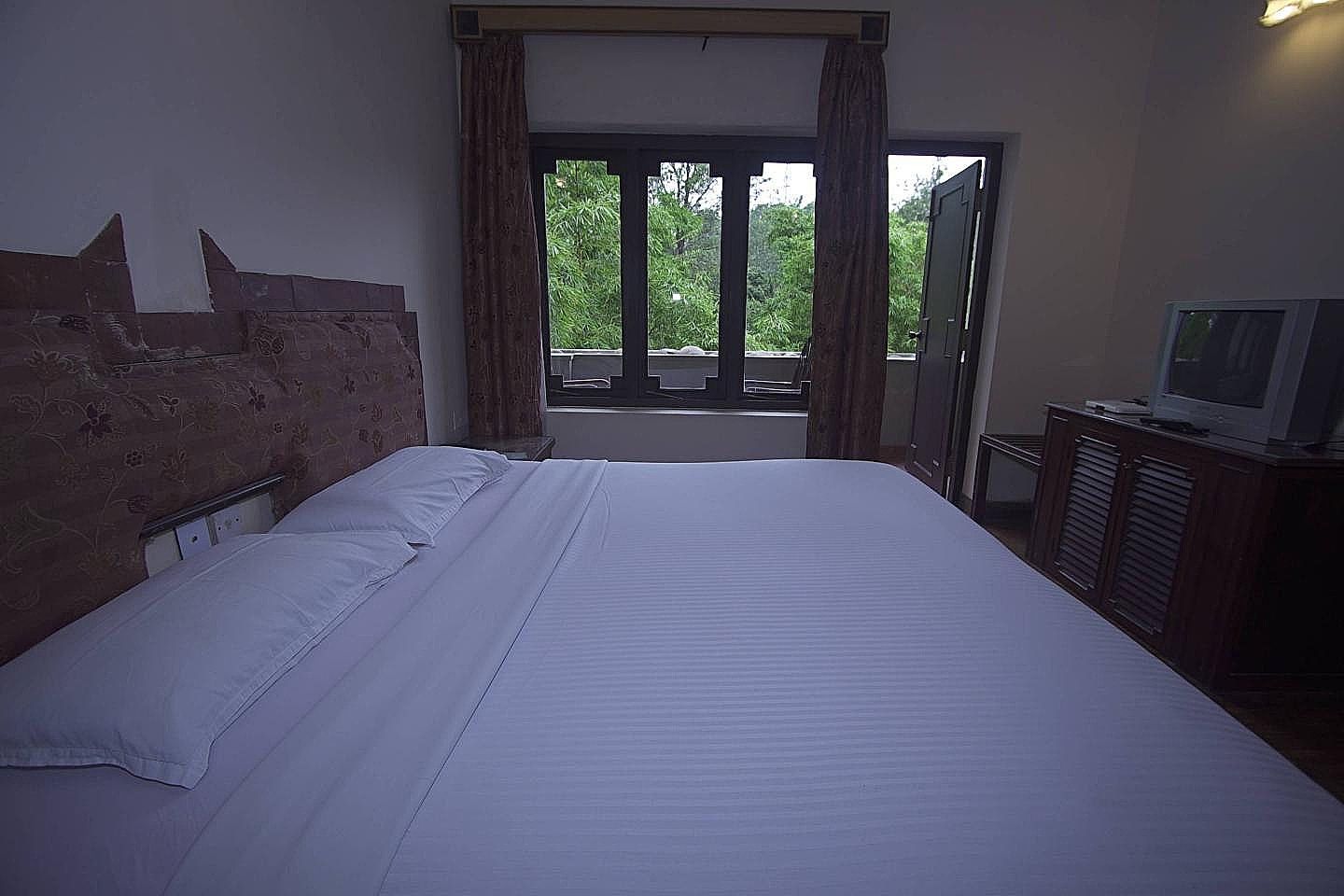 Green Gates Hotel Deluxe Non AC