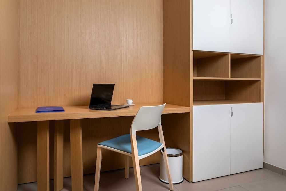 Royal Azur Thalassa Business Suite, 1 King Bed, Sea View 7