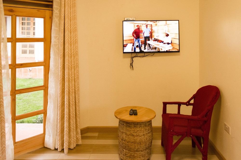 Tooro Fairway Hotel Twin Room 8