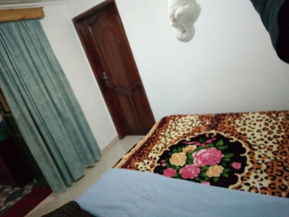 Maasai Backpackers Home Standard Double Room, 1 Bedroom 4