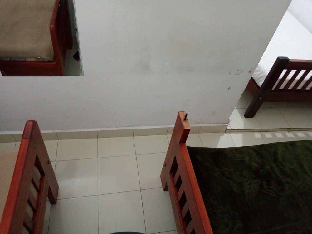 Maasai Backpackers Home Standard Triple Room 2