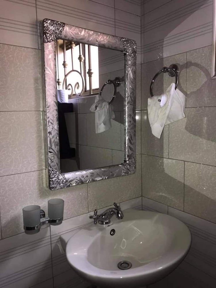 Faith Homes Hotel Deluxe Room 7