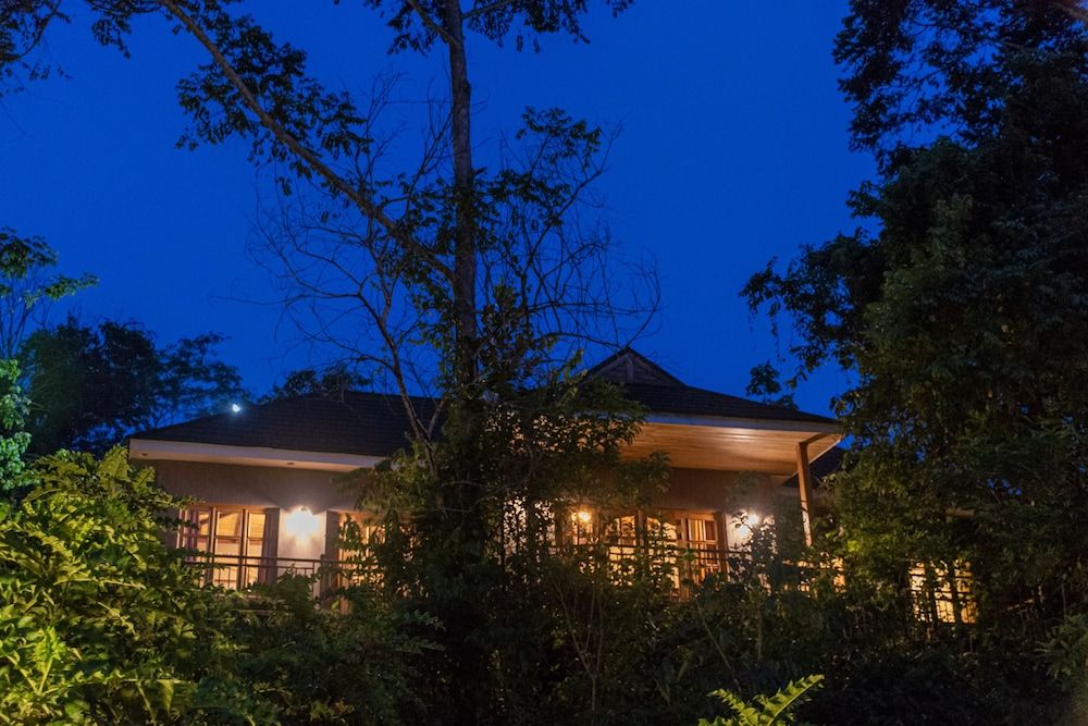 Chimpundu Lodge Family Room 6