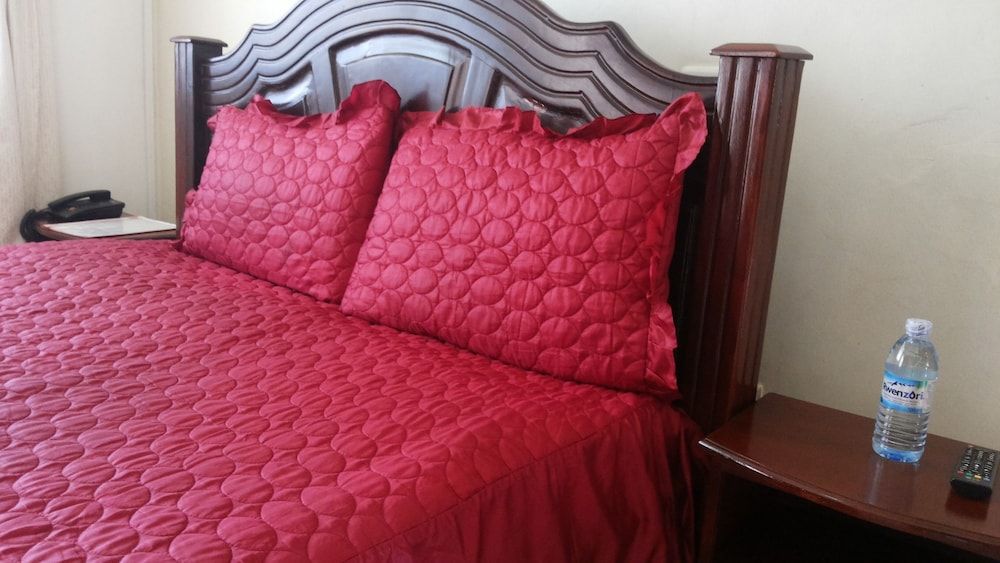 West Cliff Hotel Executive Suite 4