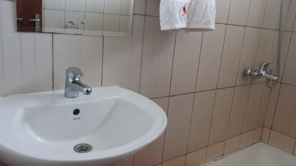 West Cliff Hotel Double Room 7