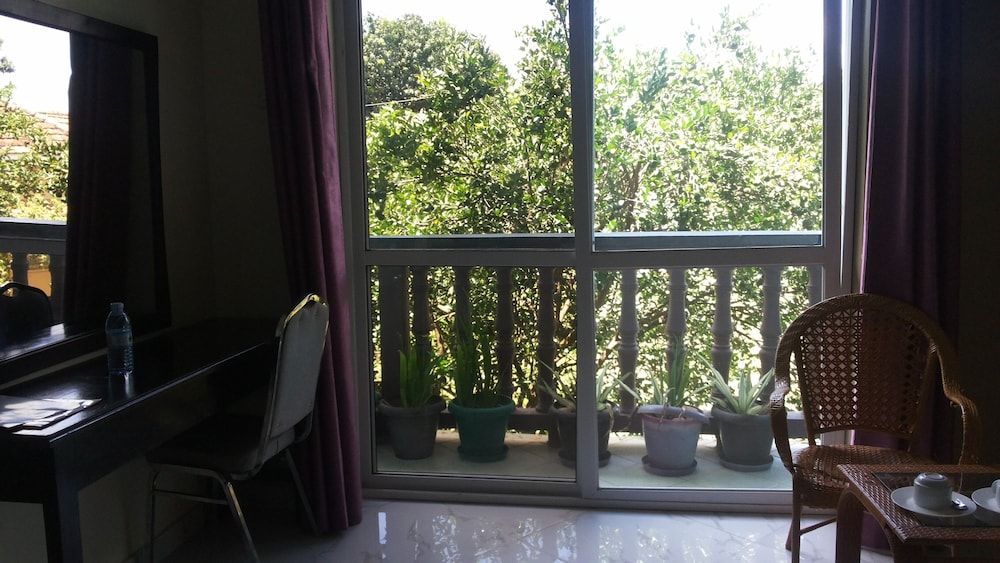 Pauline Hotel Executive Double Room 5