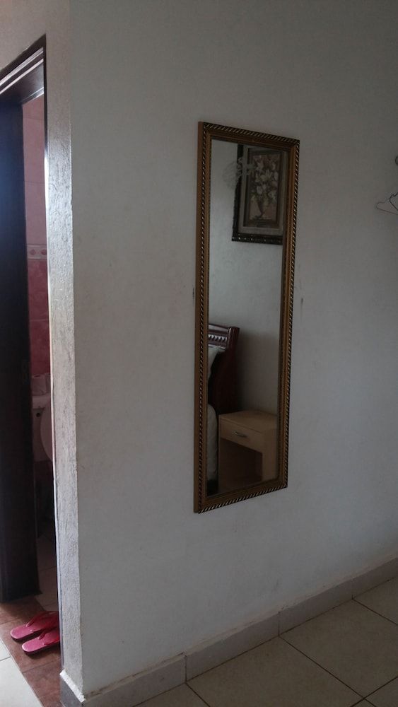 St Lira Hotel Deluxe Double Room 7