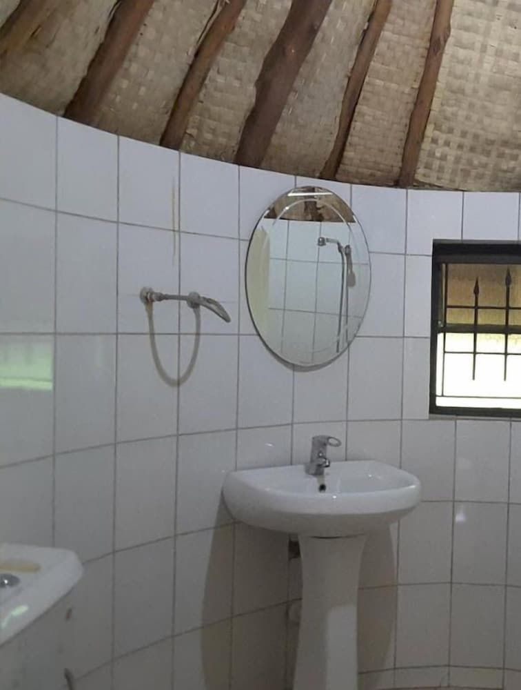 Deluxe Double Room (with Shower 3)