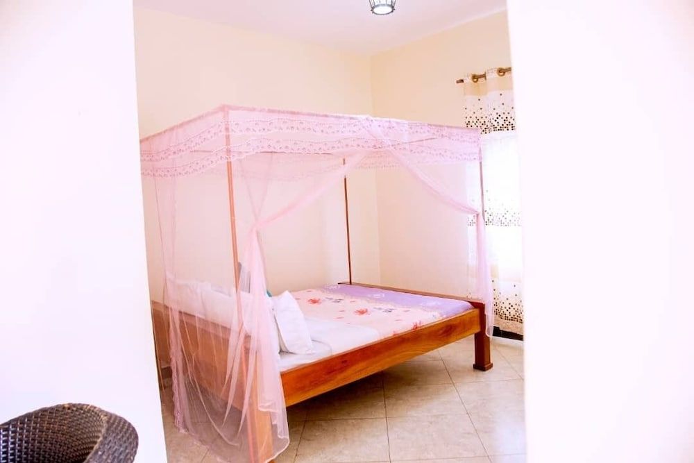 Jojo's Palace Annex Deluxe Double Room 5